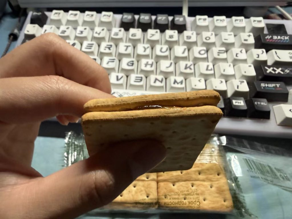 a11f8d5ec478f42667232fcb7e32f22e